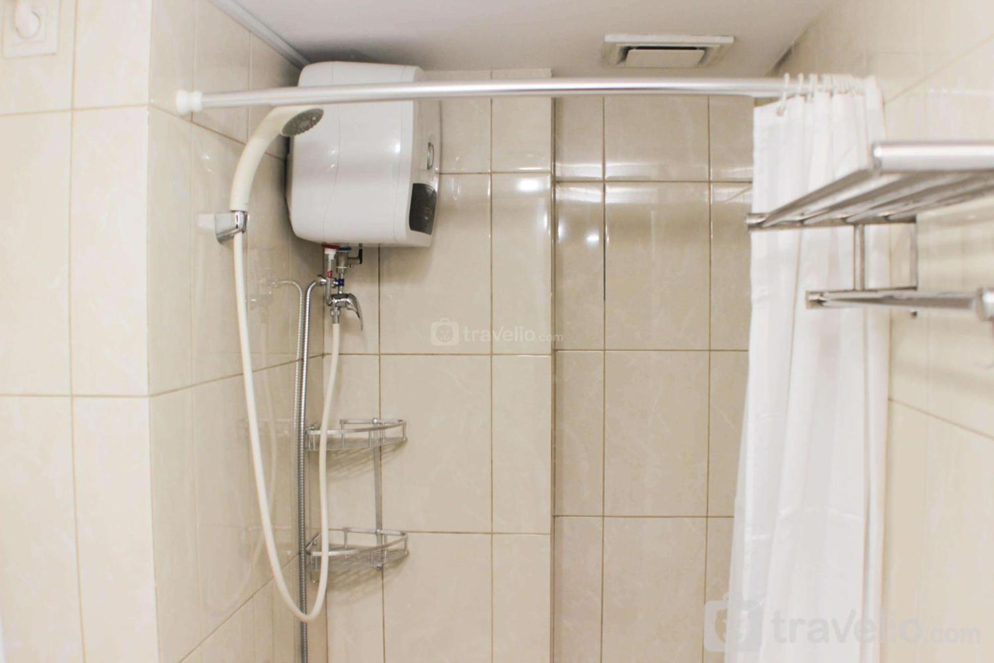 Fancy And Comfy 2br At Springlake Summarecon By Travelio Bekasi