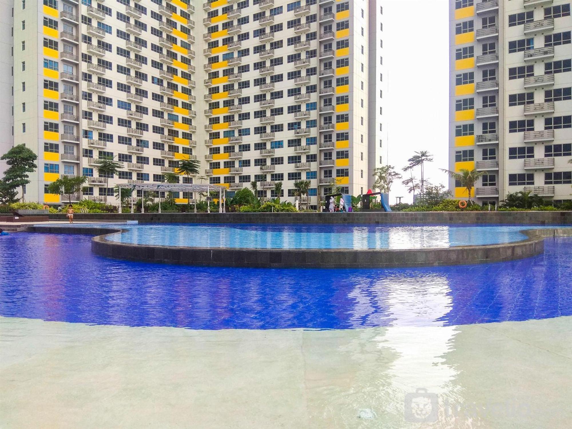 Fancy And Comfy 2br At Springlake Summarecon By Travelio