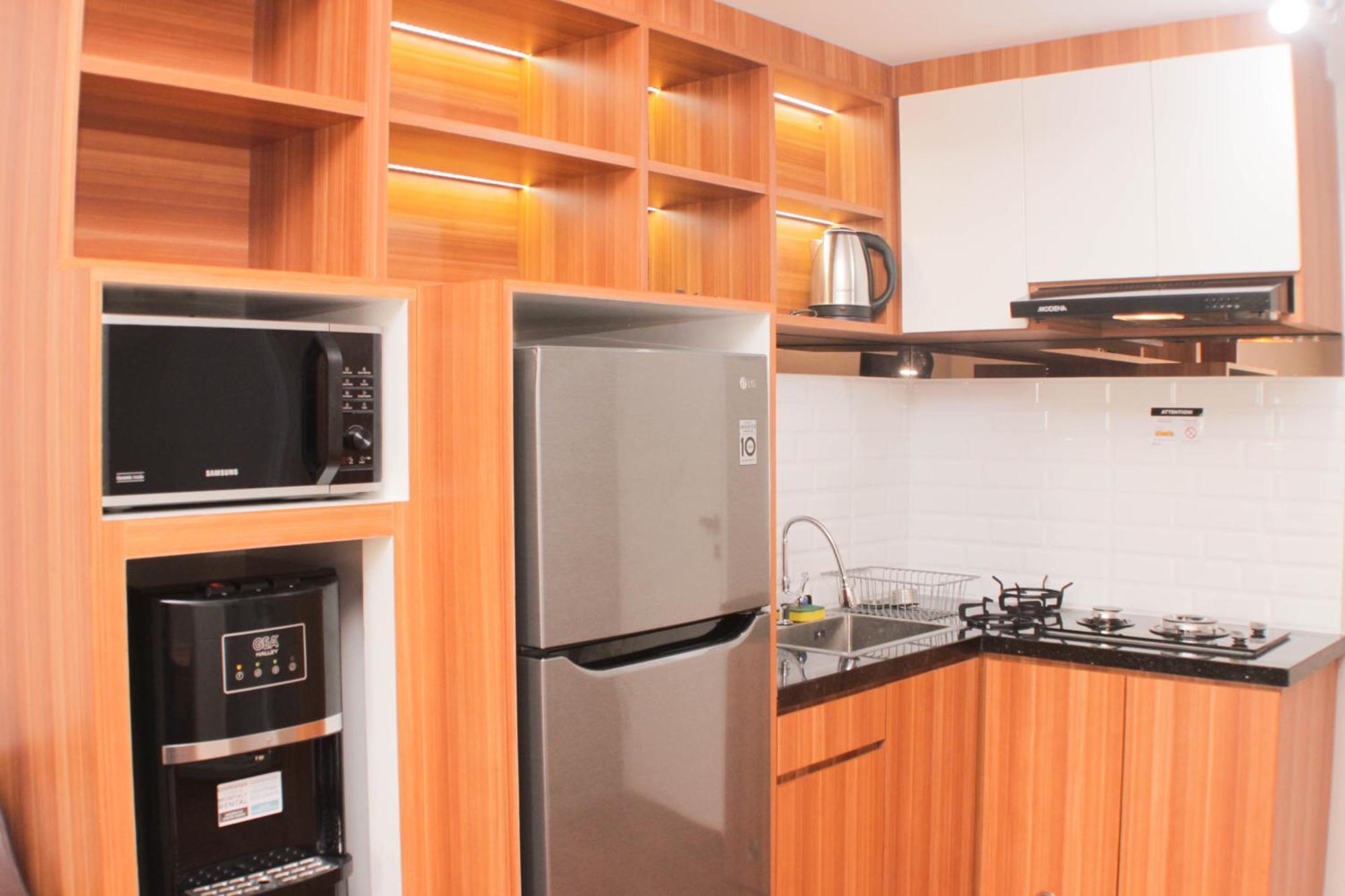 Fancy And Comfy 2br At Springlake Summarecon By Travelio Apartemen Bekasi